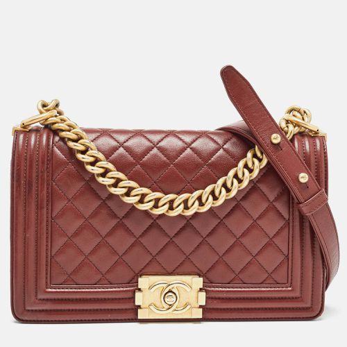 Chanel Red Quilted Leather Medium Boy Flap Bag - Chanel - Modalova