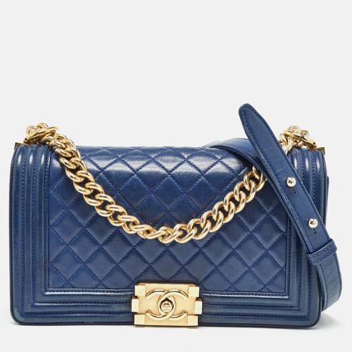 Quilted Leather Medium Boy Flap Bag - Chanel - Modalova