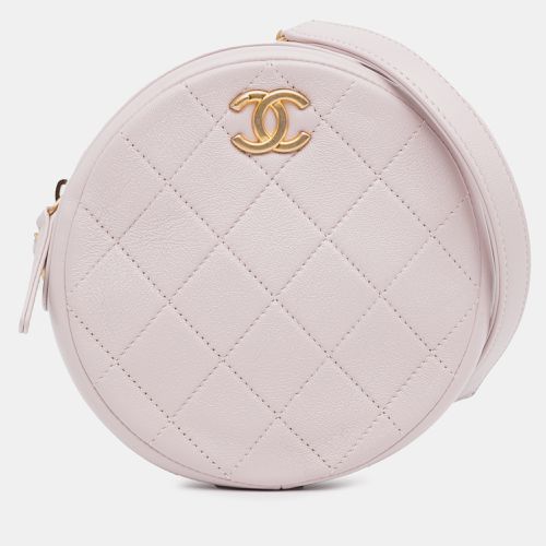 Chanel Quilted Patent Round Clutch with Chain - Chanel - Modalova