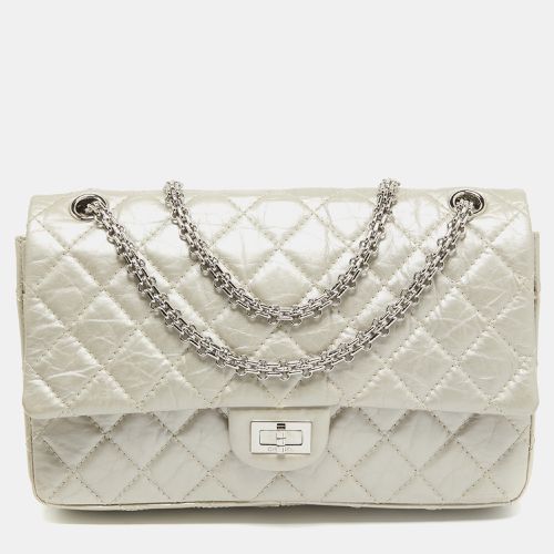 Chanel Beige Quilted Leather 226 Classic Reissue 2.55 Flap Bag - Chanel - Modalova