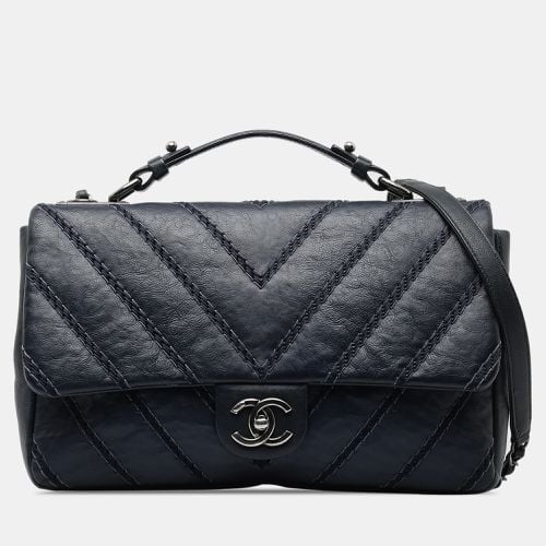 Chanel Stitched Chevron Calfskin Chain Flap - Chanel - Modalova