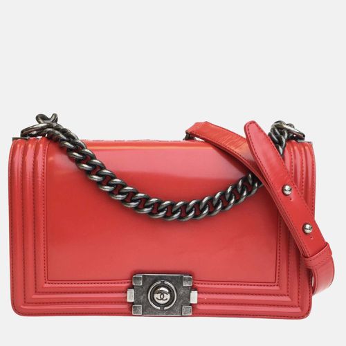 Chanel Red Patent Leather Medium Boy Shoulder Bag - Chanel - Modalova