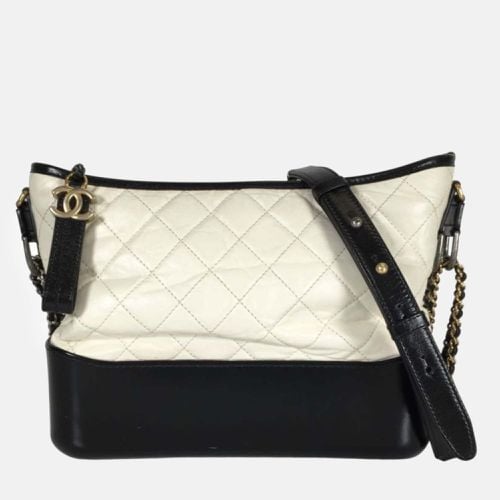 Chanel Black/White Leather Large Gabrielle Shoulder Bags - Chanel - Modalova