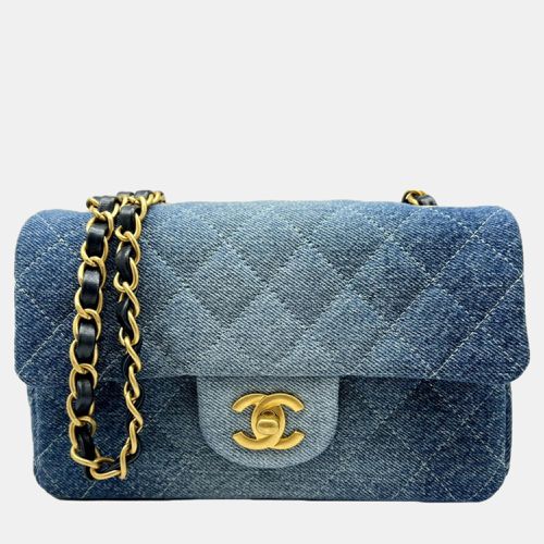 Chanel Blue Washed Denim Quilted Mini Rectangular Flap Bag - Chanel - Modalova