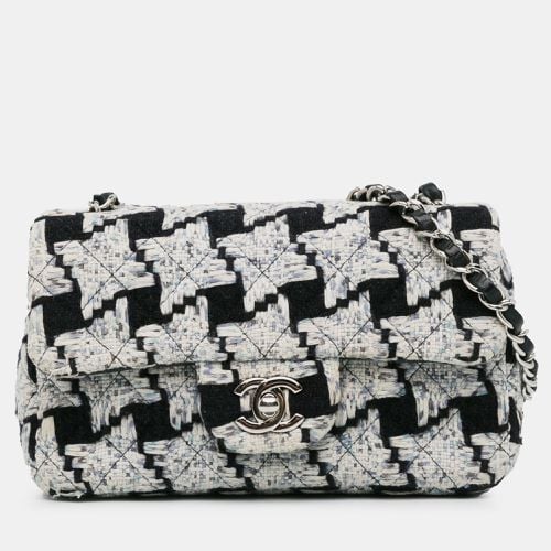 Chanel Mini Rectangular Classic Tweed Flap - Chanel - Modalova