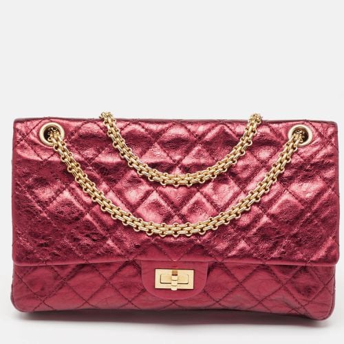 Chanel Metallic Burgundy Quilted Aged Leather Classic 226 Reissue 2.55 Flap Bag - Chanel - Modalova