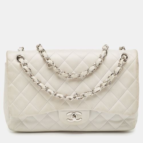 Chanel Light Grey Quilted Leather Jumbo Classic Double Flap Bag - Chanel - Modalova