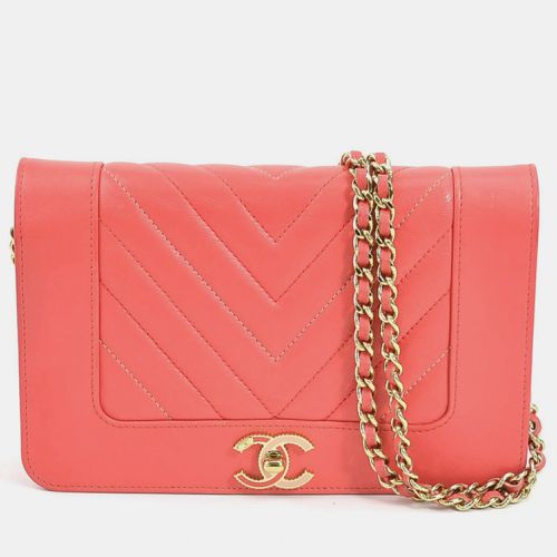 CHANEL Coral Leather Mademoiselle Vintage Wallet On Chain - Chanel - Modalova