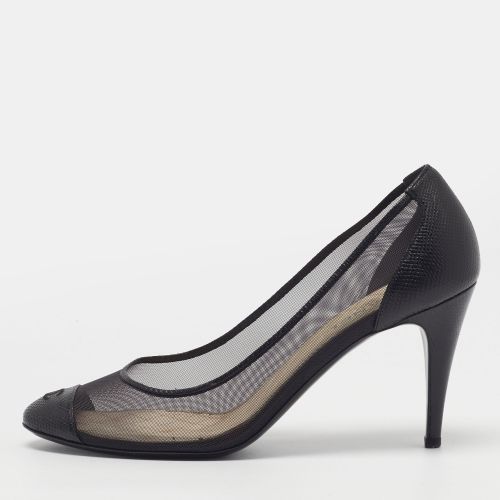 CC Size 40.5 Grained Leather and Mesh Cap Toe Pumps - Chanel - Modalova