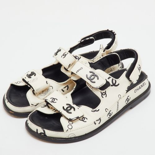 Dad Size 38 /Black Printed CC Leather Ankle Strap Sandals - Chanel - Modalova