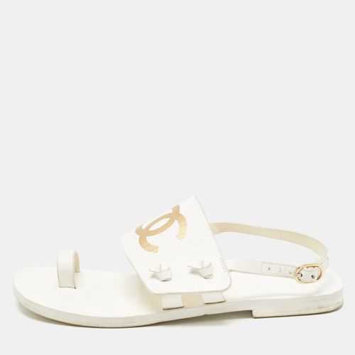 Chanel White Leather CC Thong Slingback Flats Size 36 - Chanel - Modalova