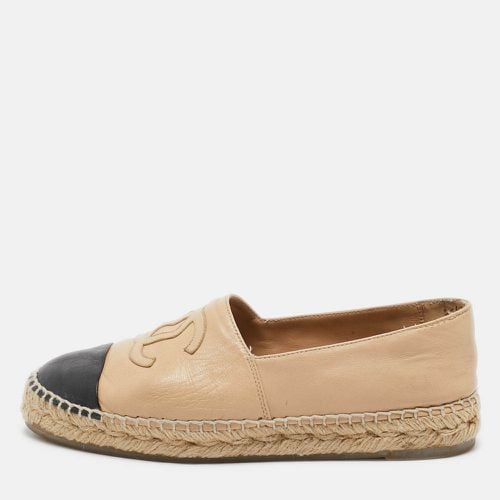 Chanel Beige/Black Leather CC Cap Toe Espadrille Flats Size 37 - Chanel - Modalova