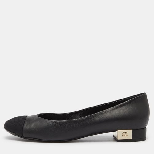 Chanel Black Leather and Canvas CC Cap Toe Ballet Flats Size 39 - Chanel - Modalova