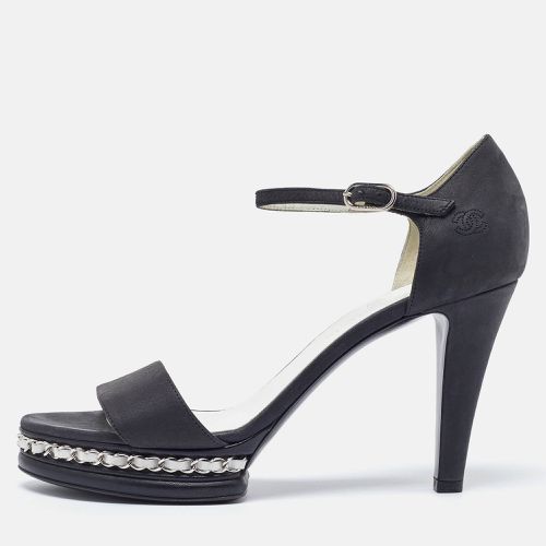 Chanel Black Leather Chain Embellished Strap Sandals Size 39.5 - Chanel - Modalova