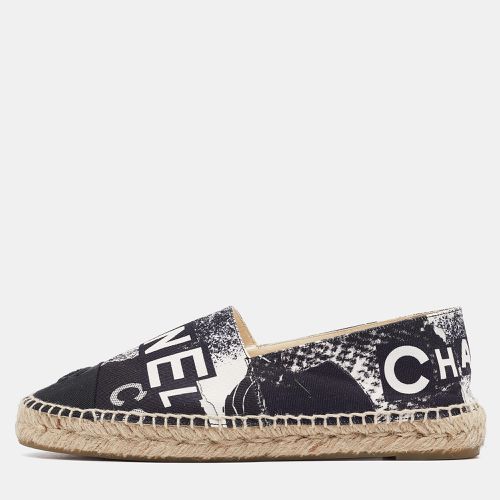 Chanel Black/White Printed Canvas CC Espadrille Flats Size 39 - Chanel - Modalova