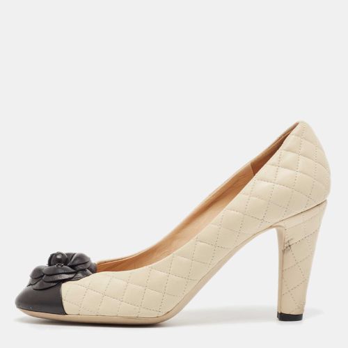 Chanel Cream/Black Leather Flower Pumps Size 40 - Chanel - Modalova