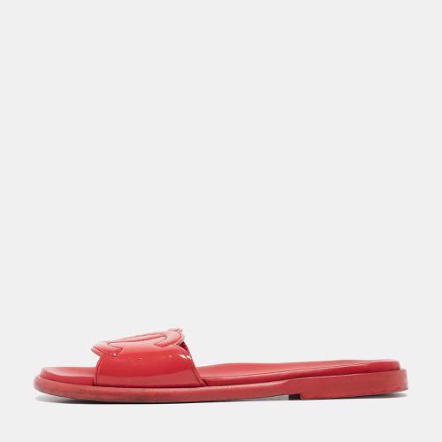 Chanel Red Patent Leather CC Slides Size 39.5 - Chanel - Modalova