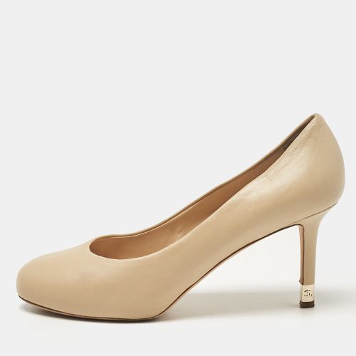 Chanel Beige Leather Round Toe Pumps Size 39 - Chanel - Modalova