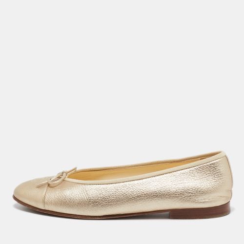 Chanel Metallic Gold Leather CC Ballet Flats Size 39.5 - Chanel - Modalova