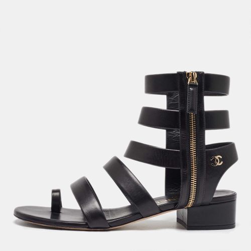 Chanel Black Leather CC Gladiator Flat Sandals Size 39 - Chanel - Modalova