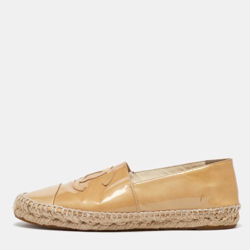 Chanel Beige Patent Leather CC Cap Toe Espadrille Flats Size 40 - Chanel - Modalova