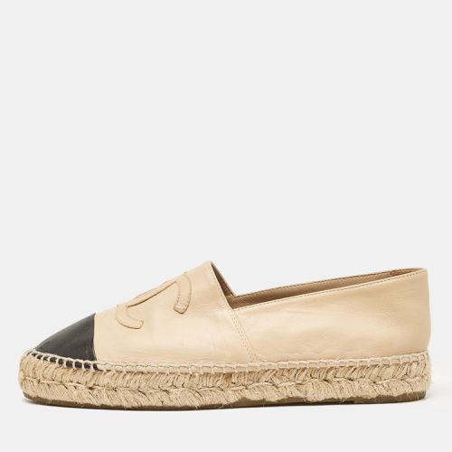 Chanel Beige/Black Leather CC Espadrille Flats Size 38 - Chanel - Modalova