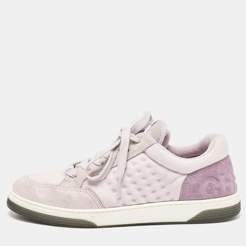 Chanel Purple Fabric and Suede CC Low Top Sneakers Size 38.5 - Chanel - Modalova