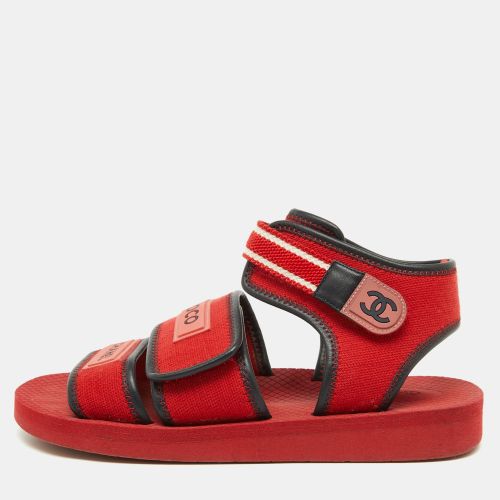 Chanel Red/Black Fabric and Leather Coco Chanel Strap Sandals Size 38 - Chanel - Modalova