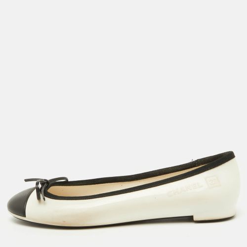 Chanel White/Black Rubber CC Cap Toe Bow Ballet Flats Size 36 - Chanel - Modalova