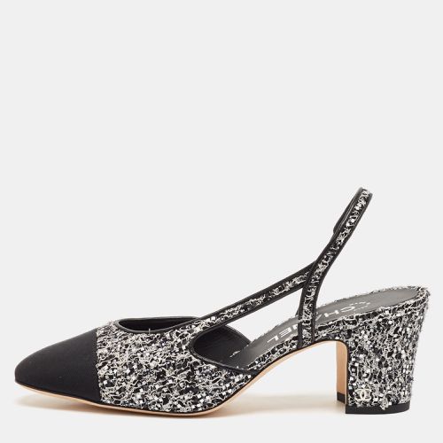 Chanel Black/White Canvas and Fabric Embellished Slingback Pumps Size 38 - Chanel - Modalova