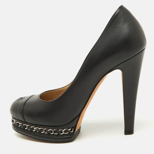 Chanel Black Leather CC Cap Toe Chain Platform Pumps Size 37.5 - Chanel - Modalova