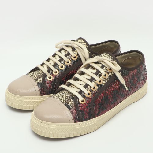 Size 38.5 Leather and Python Leather Low Top Sneakers - Chanel - Modalova