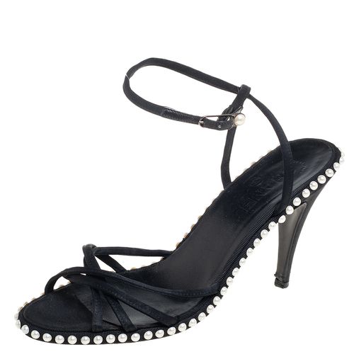 Chanel Black Satin Pearl Embellished Ankle Wrap Sandals Size 39.5 - Chanel - Modalova