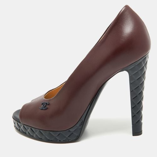 Chanel Burgundy Leather CC Open Toe Platform Pumps Size 40 - Chanel - Modalova