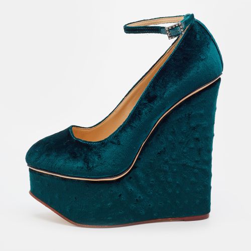 Charlotte Olympia Teal Green Ostrich Effect Velvet Wedge Platform Ankle Strap Pumps Size 37.5 - Charlotte Olympia - Modalova