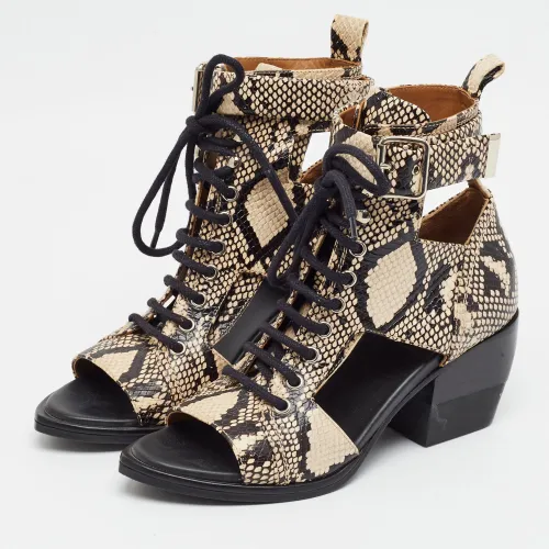 Chloé Rylee Size 38 /Black Python Embossed Leather Ankle Length Boots - Chloe - Modalova