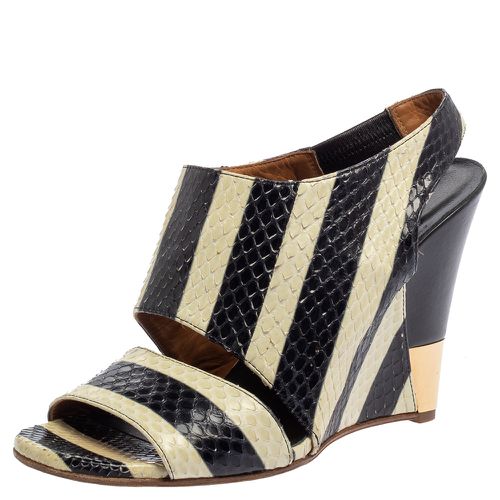 Chloe Cream/Black Striped Python Ayers Wedge Slingback Sandals 39 - Chloe - Modalova