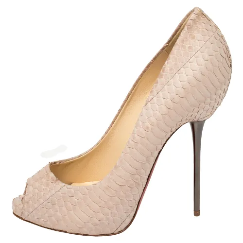 Blush Python Very Prive Peep Toe Pumps Size 34.5 - Christian Louboutin - Modalova