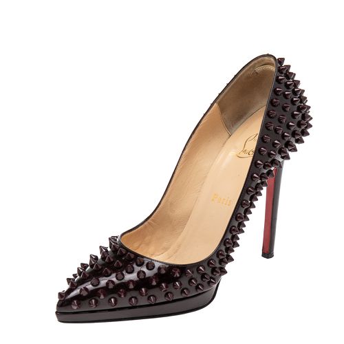 Christian Louboutin Burgundy Patent Leather Pigalle Plato Spikes Pumps Size 38.5 - Christian Louboutin - Modalova