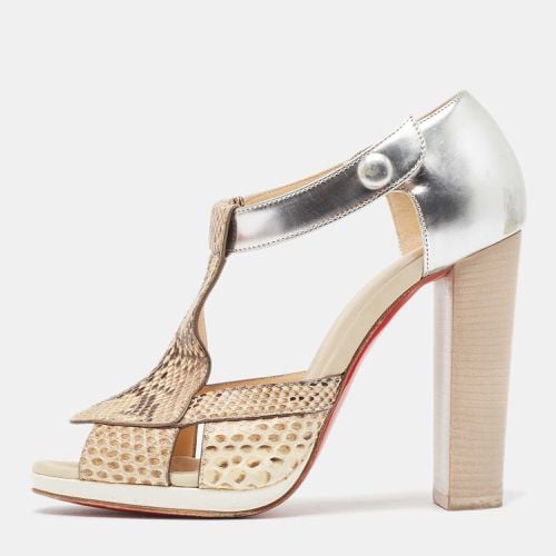 Christian Louboutin Sliver/Beige Python Leather And Foil Leather Ankle Strap Sandals Size 36 - Christian Louboutin - Modalova