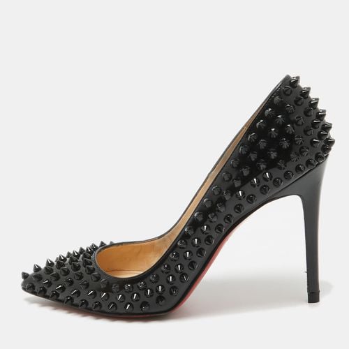 Christian Louboutin Black Patent Leather Pigalle Spikes Pumps Size 38.5 - Christian Louboutin - Modalova