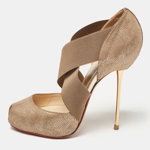 Christian Louboutin Gold Textured Suede and Elastic Big Dorcet Pumps Size 38 - Christian Louboutin - Modalova