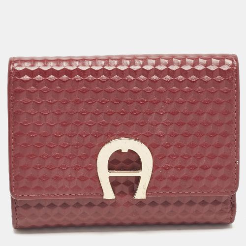 Aigner Burgundy Embossed Leather Genoveva Trifold Compact Wallet - Aigner - Modalova