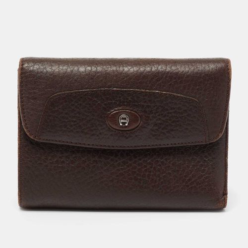 Aigner Brown Leather Logo Flap Trifold Wallet - Aigner - Modalova