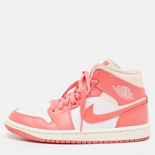 Air Jordans Pink/White Leather Jordan 1 Mid Strawberries and Cream Sneakers Size 36 - Air Jordans - Modalova