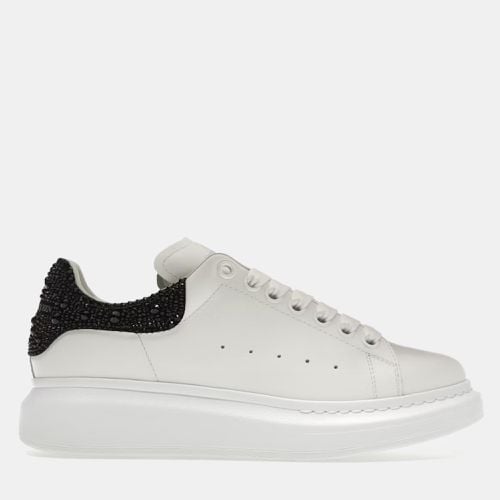 Alexander McQueen White Black Crystals Oversized Sneaker - Alexander McQueen - Modalova