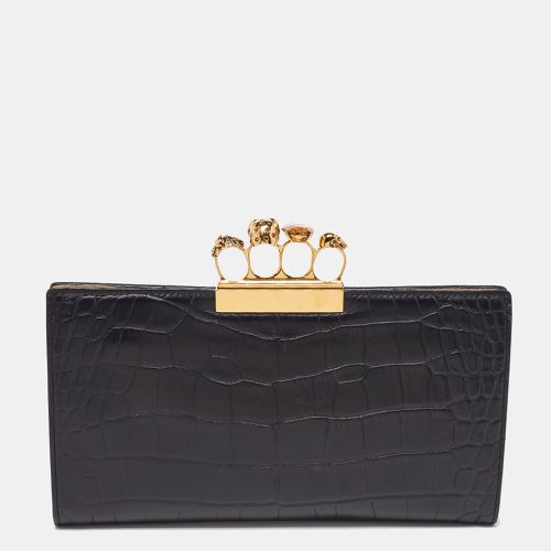 Alexander McQueen Black Croc Embossed Leather Skull Knuckle Clutch - Alexander McQueen - Modalova