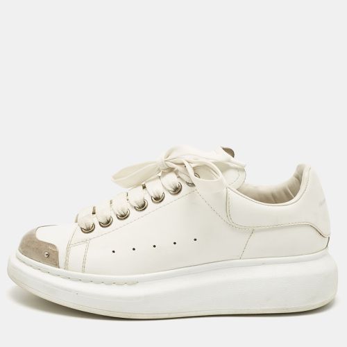 Alexander McQueen White Leather Oversized Lace Up Sneakers Size 37 - Alexander McQueen - Modalova