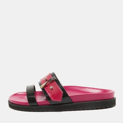 Alexander McQueen Pink/Black Croc Embossed and Leather Flat Slides Size 38 - Alexander McQueen - Modalova