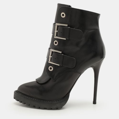 Alexander McQueen Black Leather Buckle Detail Ankle Length Boots Size 38 - Alexander McQueen - Modalova